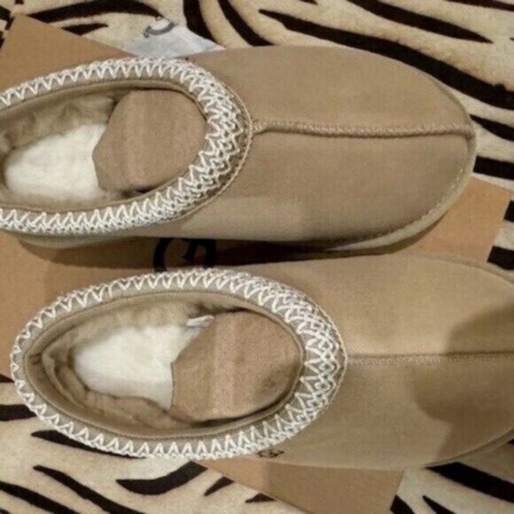 New UGG Tasman Sandals Women Slipper - Picture 3 of 4